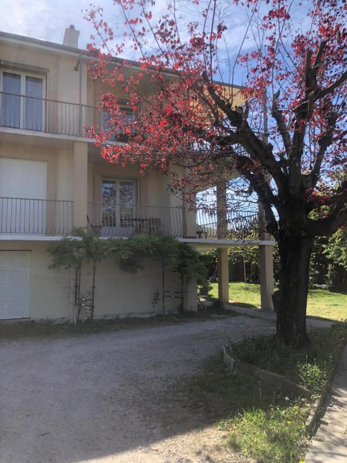 Condrieu Comme A La Maison Exterior photo